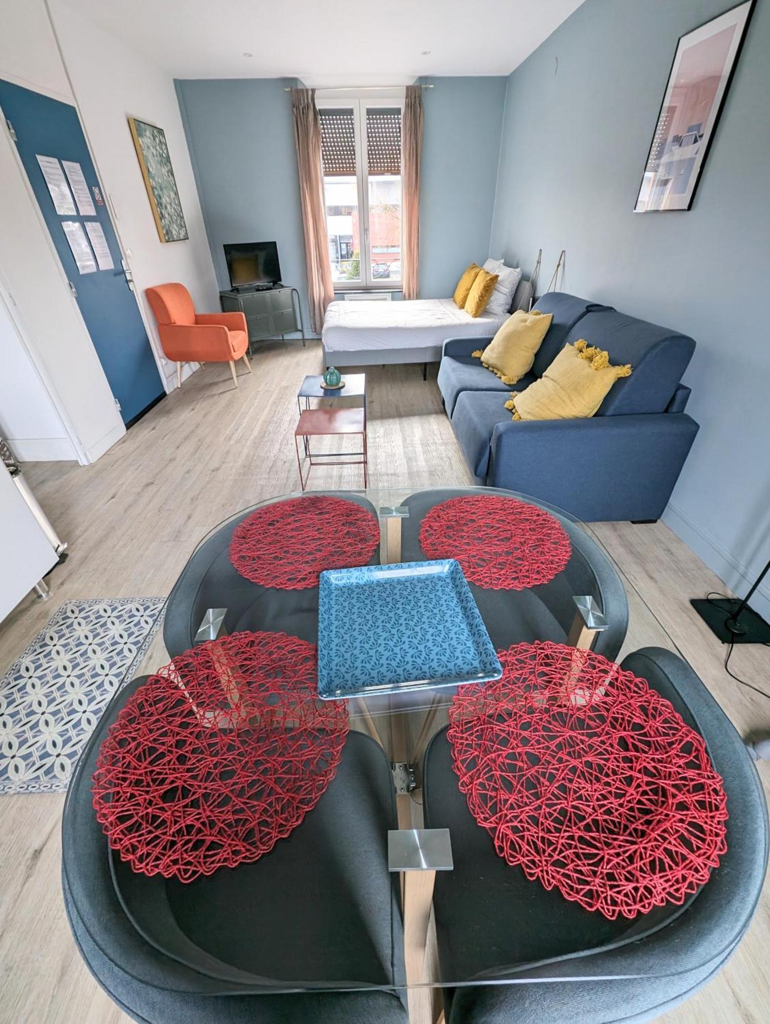 Oslo - Appartement Spacieux Et Cosy Charleville-Mézières المظهر الخارجي الصورة